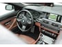 BMW 5-Serie 528i Softclose HUD Pano Memory Keyless Schermen achter