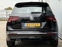 Volkswagen Tiguan 1.5 TSI ACT Highline Automaat R-line/Pano/Virtual.
