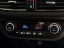Hyundai i10 1.0 Premium | Camera | Stoelverwarming | Navigatie by App | Climate control | Cruise Control