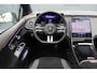 Mercedes-Benz EQE 300 AMG Line 90 kWh | Luchtvering | Distronic | Panoramadak | Memory | Warmtepomp | Keyless Go | Camera | Dodehoekassistent |