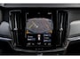 Volvo V90 B4 Ultimate Dark, ACC, Trekhaak, 1e eigenaar, Stuurverwarming!
