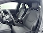 Toyota Corolla 2.0 Hybrid Executive | Parkeersensoren V+A | JBL |Stuur-Stoelverwarming |