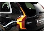Volvo XC90 2.0 T8 AWD 335kW/456pk Aut8 Recharge Ultra Bright 7P LUCHTVERING + HARMAN/KARDON + MASSAGE + ALCANTARA HEMEL + ADAPT.CRUISE + PANORAMADAK + HEAD-UP + STOELVERWARMIN V&A + STUURVERWARMING + LEDEREN DASHBOARD + 360 CAMERA + STOELVENTILATIE + 21" LM-VELGEN!!