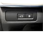 Volvo XC90 2.0 T8 AWD 335kW/456pk Aut8 Recharge Ultra Bright 7P LUCHTVERING + HARMAN/KARDON + MASSAGE + ALCANTARA HEMEL + ADAPT.CRUISE + PANORAMADAK + HEAD-UP + STOELVERWARMIN V&A + STUURVERWARMING + LEDEREN DASHBOARD + 360 CAMERA + STOELVENTILATIE + 21" LM-VELGEN!!