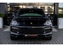 Porsche Cayenne Coupé 3.0 E-Hybrid, Pano, Trekhaak, PASM, Chrono, All Black!