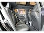 Volvo XC40 1.5 T5 Plug-in Hybrid 193kW/262pk DCT7 Ultimate Bright FACELIFT! PANORAMADAK + HARMAN/KARDON + ADAPT.CRUISE + PILOT ASSIST + NAVI SENSUS + BLIS + LANE ASSIST + EL.STOELEN + STOEL-&STUURVERWARMING + CAMERA + KEYLESS + PARKSENSOREN V&A + 19” LM-VELGEN!!