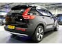 Volvo XC40 1.5 T5 Plug-in Hybrid 193kW/262pk DCT7 Ultimate Bright FACELIFT! PANORAMADAK + HARMAN/KARDON + ADAPT.CRUISE + PILOT ASSIST + NAVI SENSUS + BLIS + LANE ASSIST + EL.STOELEN + STOEL-&STUURVERWARMING + CAMERA + KEYLESS + PARKSENSOREN V&A + 19” LM-VELGEN!!