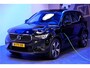 Volvo XC40 1.5 T5 Plug-in Hybrid 193kW/262pk DCT7 Ultimate Bright FACELIFT! PANORAMADAK + HARMAN/KARDON + ADAPT.CRUISE + PILOT ASSIST + NAVI SENSUS + BLIS + LANE ASSIST + EL.STOELEN + STOEL-&STUURVERWARMING + CAMERA + KEYLESS + PARKSENSOREN V&A + 19” LM-VELGEN!!