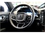 Volvo XC40 1.5 T5 Plug-in Hybrid 193kW/262pk DCT7 Ultimate Bright FACELIFT! PANORAMADAK + HARMAN/KARDON + ADAPT.CRUISE + PILOT ASSIST + NAVI SENSUS + BLIS + LANE ASSIST + EL.STOELEN + STOEL-&STUURVERWARMING + CAMERA + KEYLESS + PARKSENSOREN V&A + 19” LM-VELGEN!!