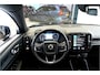Volvo XC40 1.5 T5 Plug-in Hybrid 193kW/262pk DCT7 Ultimate Bright FACELIFT! PANORAMADAK + HARMAN/KARDON + ADAPT.CRUISE + PILOT ASSIST + NAVI SENSUS + BLIS + LANE ASSIST + EL.STOELEN + STOEL-&STUURVERWARMING + CAMERA + KEYLESS + PARKSENSOREN V&A + 19” LM-VELGEN!!