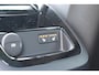 Volvo V60 T8 455PK Plug-in hybrid AWD Plus Dark Adaptive Cruise Control / 360 Camera / Harman Kardon / Head-up display / Panorama schuifdak / Stoel- en stuurverwarming / Stoelverwarming achter / Trekhaak elektrisch wegklapbaar / Elektrische stoelen met geheugen