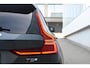 Volvo V60 T8 455PK Plug-in hybrid AWD Plus Dark Adaptive Cruise Control / 360 Camera / Harman Kardon / Head-up display / Panorama schuifdak / Stoel- en stuurverwarming / Stoelverwarming achter / Trekhaak elektrisch wegklapbaar / Elektrische stoelen met geheugen
