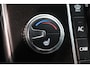 Volvo V60 2.0 T4 R-Design | Camera | Schuif/kanteldak | Leder | Navigatie | Trekhaak | Cruise | Stoelverwarming |