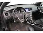 Volvo V60 2.0 T4 R-Design | Camera | Schuif/kanteldak | Leder | Navigatie | Trekhaak | Cruise | Stoelverwarming |