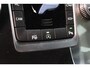 Volvo V60 2.0 T4 R-Design | Camera | Schuif/kanteldak | Leder | Navigatie | Trekhaak | Cruise | Stoelverwarming |