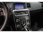 Volvo V60 2.0 T4 R-Design | Camera | Schuif/kanteldak | Leder | Navigatie | Trekhaak | Cruise | Stoelverwarming |