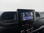 Renault Master 2.3DCi 145PK Bakwagen+Laadklep | Trekhaak 2500Kg | Multimedia | Camera | Zijdeur | Dakspoiler | 3-Zits