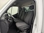 Renault Master 2.3DCi 145PK Bakwagen+Laadklep | Trekhaak 2500Kg | Multimedia | Camera | Zijdeur | Dakspoiler | 3-Zits