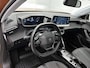Peugeot e-2008 136pk EV Allure Pack 50 kWh Automaat | 1ste Eigenaar | Navigatie | Stoelverwarming | Climate Control | Cruise Control | Camera | 17"LMV | LED | Apple Carplay/Android Auto |