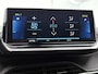 Peugeot e-2008 136pk EV Allure Pack 50 kWh Automaat | 1ste Eigenaar | Navigatie | Stoelverwarming | Climate Control | Cruise Control | Camera | 17"LMV | LED | Apple Carplay/Android Auto |