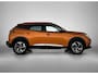 Peugeot e-2008 136pk EV Allure Pack 50 kWh Automaat | 1ste Eigenaar | Navigatie | Stoelverwarming | Climate Control | Cruise Control | Camera | 17"LMV | LED | Apple Carplay/Android Auto |