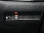 Peugeot e-2008 136pk EV Allure Pack 50 kWh Automaat | 1ste Eigenaar | Navigatie | Stoelverwarming | Climate Control | Cruise Control | Camera | 17"LMV | LED | Apple Carplay/Android Auto |