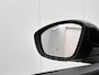 Peugeot e-2008 136pk EV Allure Pack 50 kWh Automaat | 1ste Eigenaar | Navigatie | Stoelverwarming | Climate Control | Cruise Control | Camera | 17"LMV | LED | Apple Carplay/Android Auto |
