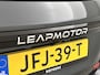 Leapmotor T03 Design 95pk 37.3 kWh Automaat | 265km WLTP Actieradius | Navigatie | Panoramadak | Achteruitrijcamera | Adaptieve Cruise Control | Climate Control | Parkeersensoren | Bluetooth | Keyless start | Volledig digitaal instrumentenpaneel | 15" Lichtmetalen velgen |