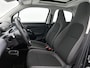 Leapmotor T03 Design 95pk 37.3 kWh Automaat | 265km WLTP Actieradius | Navigatie | Panoramadak | Achteruitrijcamera | Adaptieve Cruise Control | Climate Control | Parkeersensoren | Bluetooth | Keyless start | Volledig digitaal instrumentenpaneel | 15" Lichtmetalen velgen |
