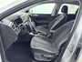Volkswagen Polo 1.0 TSI HIGHLINE BUSINESS R | SUMMERDEAL! | UNIEK! | OPEN DAK | CLIMA | CRUISE ADAPT. | PDC VOOR & ACHTER | NAVI | 17'' LM VELGEN | STOELVERWARMING |