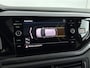 Volkswagen Polo 1.0 TSI HIGHLINE BUSINESS R | SUMMERDEAL! | UNIEK! | OPEN DAK | CLIMA | CRUISE ADAPT. | PDC VOOR & ACHTER | NAVI | 17'' LM VELGEN | STOELVERWARMING |