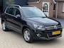 Volkswagen Tiguan 1.4 TSI highline NIEUWSTAAT NAVI CRUISE CLIMA PDC ALCANTARA