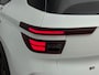 Opel Frontera 1.2 TURBO HYBRID GS | TWO TONE | CLIMA | CAMERA | CRUISE | NAVI | DODEHOEKSPIEGELS | STUUR- & STOELVERWARMING | APPLE CARPLAY & ANDROID AUTO | 17'' LM VELGEN | HYBRID | AUTOMAAT | LAGE KMSTAND |