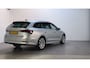 Skoda Octavia Combi 1.0 e-TSI DSG Business Edition Plus Leder-Alcantara Sfeerverlichting Navigatie Parkeersensoren