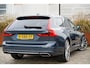 Volvo V90 2.0 D4 Inscription 190pk | Apple Carplay/Android Auto | Bowers & Wilkins Sound | IntelliSafe Surround Pakket | Elektrisch glazen panorama-dak | LED koplampen | Luchtvering | Stoel verwarming/ventilatie voor | Trekhaak wegklapbaar | Zeer compleet!
