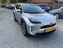 Toyota Yaris Cross 1.5 Hybr 130 Dynamic DODEHOEK KEYLESS STUUR/STOELVERW PARKEERSENSOREN
