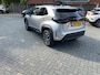 Toyota Yaris Cross 1.5 Hybr 130 Dynamic DODEHOEK KEYLESS STUUR/STOELVERW PARKEERSENSOREN