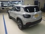 Jeep Avenger 1.2 e-Hybrid Altitude | Navigatie | Camera | Elektrische Achterklep | Keyless | Parkeersensoren | Apple Carplay & Android Auto |