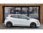 Renault Clio 1.6 E-Tech Full Hybrid 145 evolution automaat. led. cruise. apple carplay. zwart dak/zwarte wieldoppen.