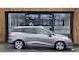 Renault Clio Estate 0.9 TCe Night&Day lm velgen. navi. stuurwiel bediening. cruise.