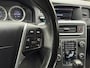 Volvo V60 2.0T Momentum/Trekhaak/Leer/Cruise/Navi/APK