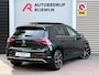 Volkswagen Golf 1.5 eTSI R-Line Pano/Memory/Matrix