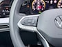 Volkswagen Golf 1.5 eTSI R-Line Pano/Memory/Matrix