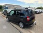Ford Tourneo Courier 1.0 Titanium, Airco, Trekhaak, Cruise Control, Dubbele schuifdeur, NAP, APK 10-2027