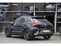 Volkswagen T-Roc 2.0 TSI 4Motion R Pano Akra Lane Camera ACC Trekhaak