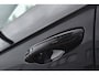 Volkswagen T-Roc 2.0 TSI 4Motion R Pano Akra Lane Camera ACC Trekhaak