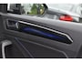 Volkswagen T-Roc 2.0 TSI 4Motion R Pano Akra Lane Camera ACC Trekhaak