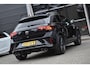 Volkswagen T-Roc 2.0 TSI 4Motion R Pano Akra Lane Camera ACC Trekhaak