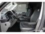 Volkswagen Transporter L2H1 2.0Tdi 150Pk DSG7 | Bulli | 75 Edition | Stoel-Stoel | Spoilerpack | Leder | Treeplanken | Trekhaak | 20''