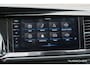 Volkswagen Transporter L2H1 2.0Tdi 150Pk DSG7 | Bulli | 75 Edition | Stoel-Stoel | Spoilerpack | Leder | Treeplanken | Trekhaak | 20''